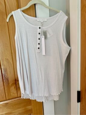 NWT Jane & Delancey Henley Tank Top Ruffle Hem
